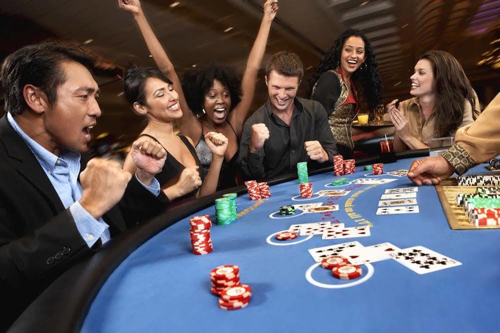 Casino Queen Hotel Saint Louis Dış mekan fotoğraf